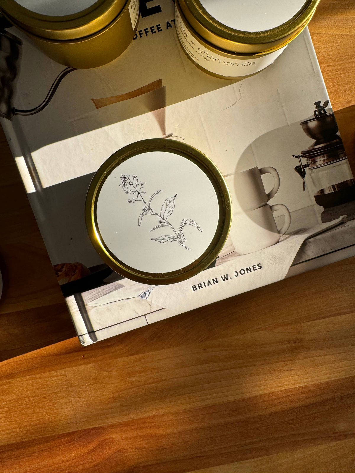 Tobacco + Vanilla 6oz Gold Tin Candle