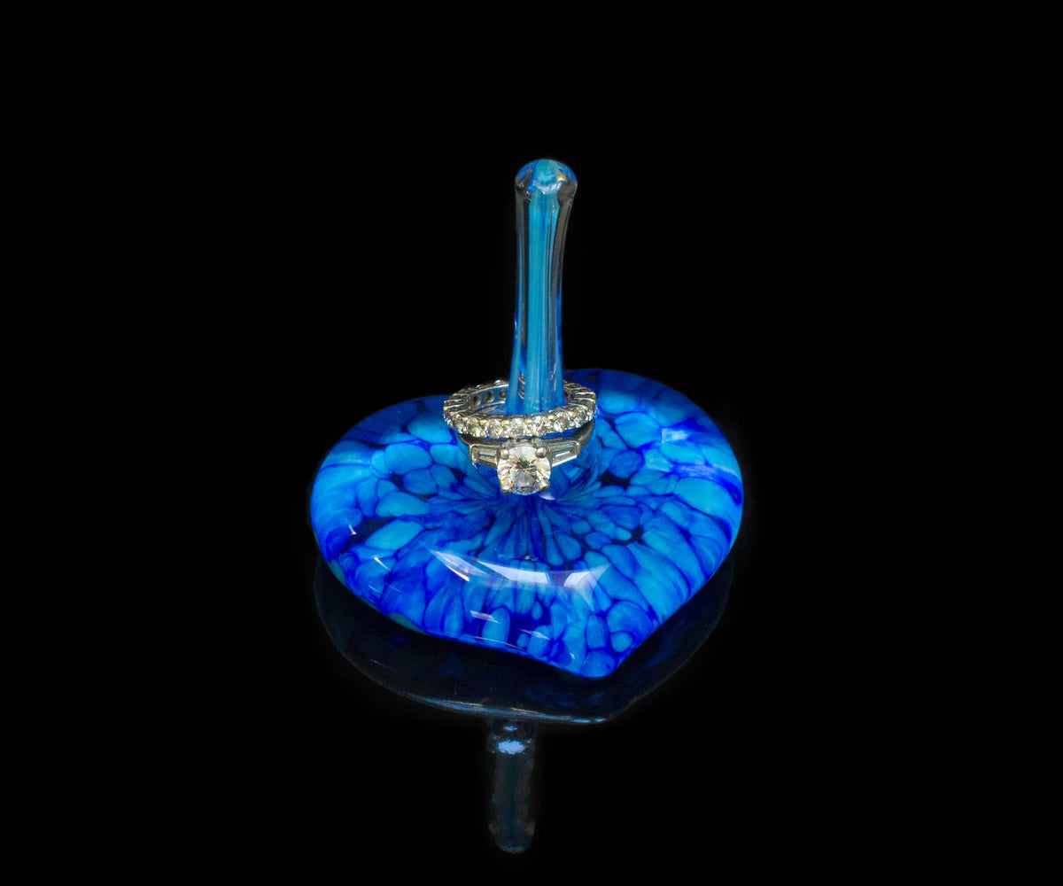 Sapphire Heart Ring Holder